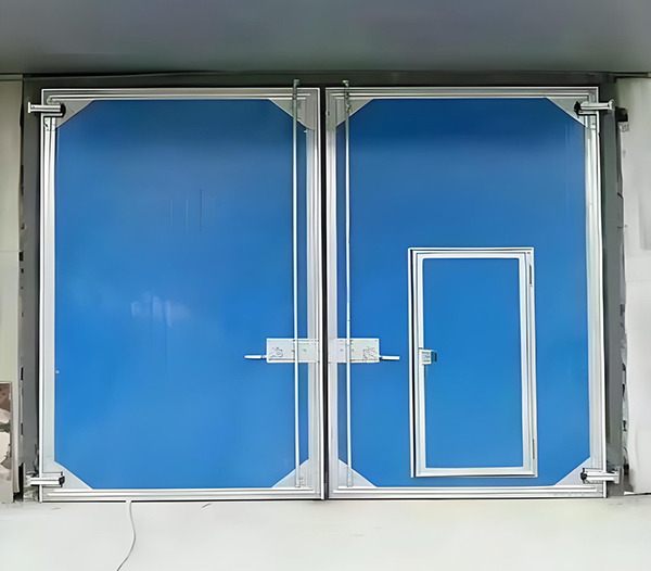 靖远工业平开门