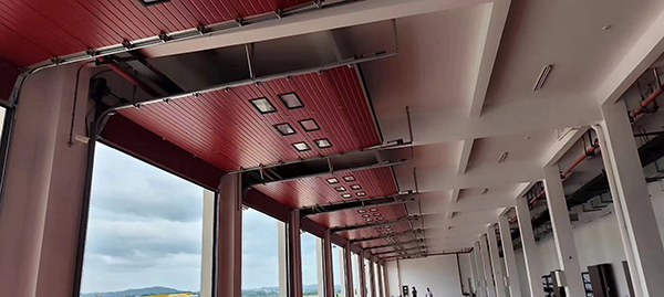 靖远工业翻板门 靖远工业翻板门