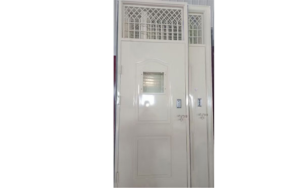 靖远学校教室门