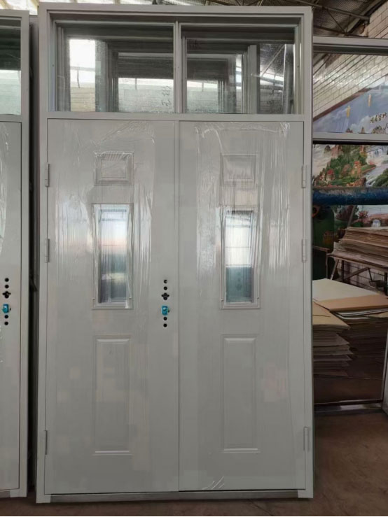 靖远学校教室门