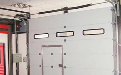 靖远工业提升门的安装方法