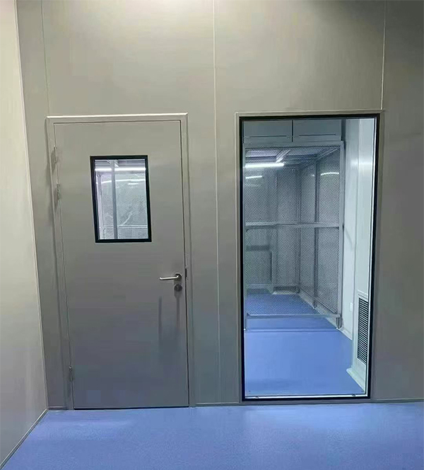 学校教学楼完成靖远防火门标准化安装