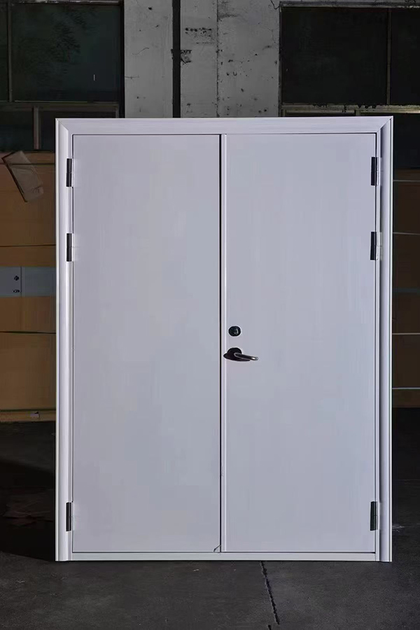 酒店项目完成公共区域靖远防火门布设